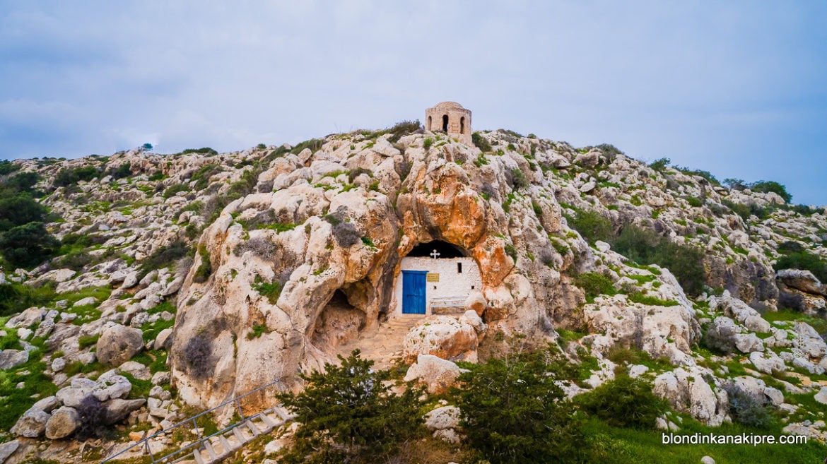 Достопримечательности Айя-Напы: пещерная церковь Сорока Святых, Агия Саранта